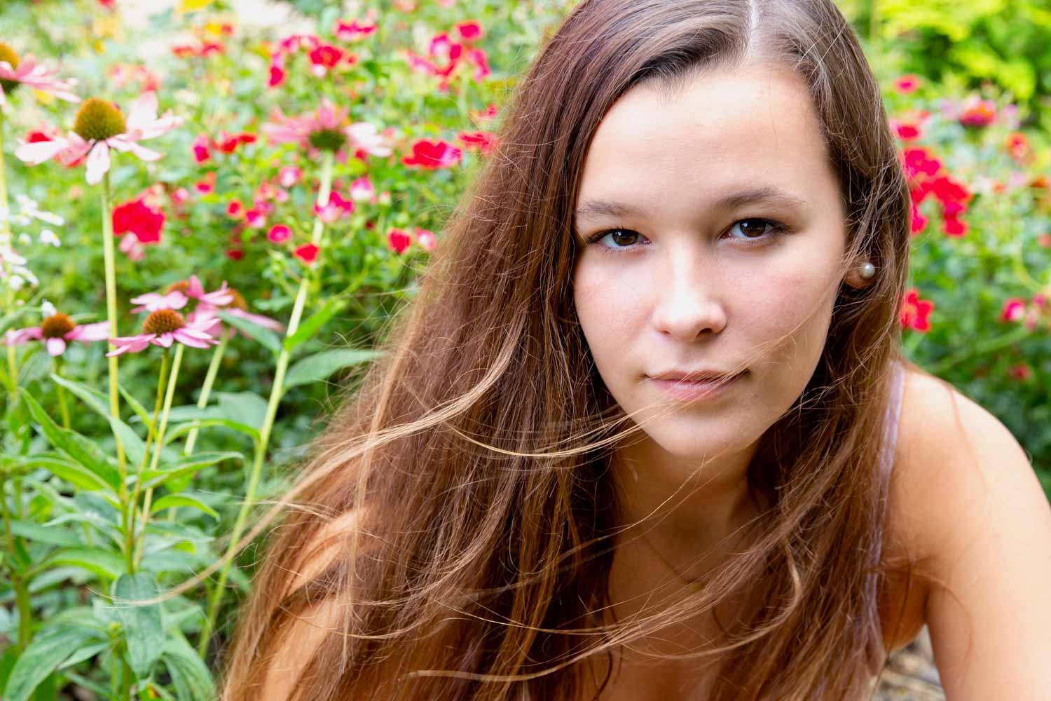 Female indie pop music singer songwriter SarahGrace